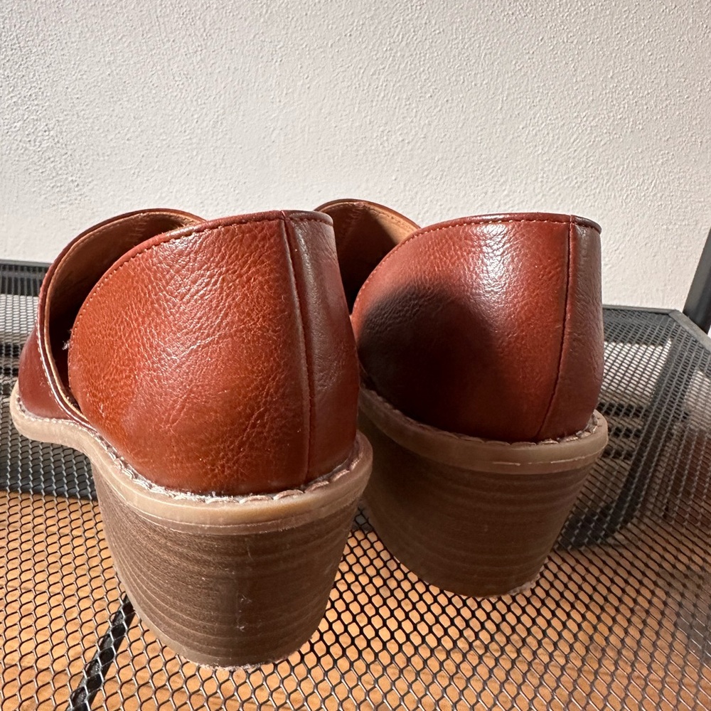 Universal Thread Cognac Slip Ons - image 6